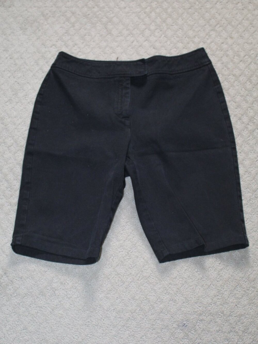 Chico's Black 11" Bermuda Shorts Size 1.5 US 10 Cotton Blend Stretch High Rise